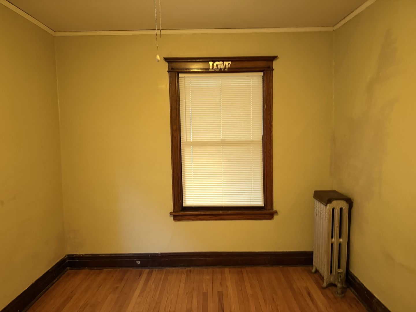 7120 S Eberhart Avenue, Chicago, IL 60619