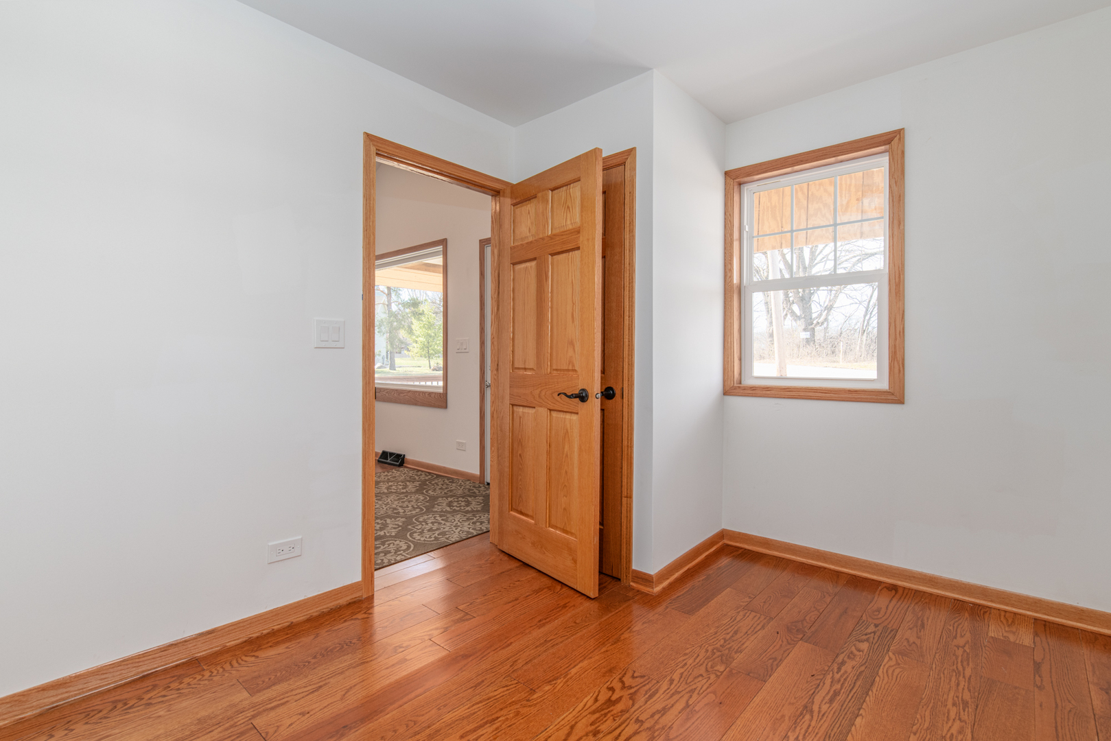 39763 N Rena Avenue, Antioch, IL 60002