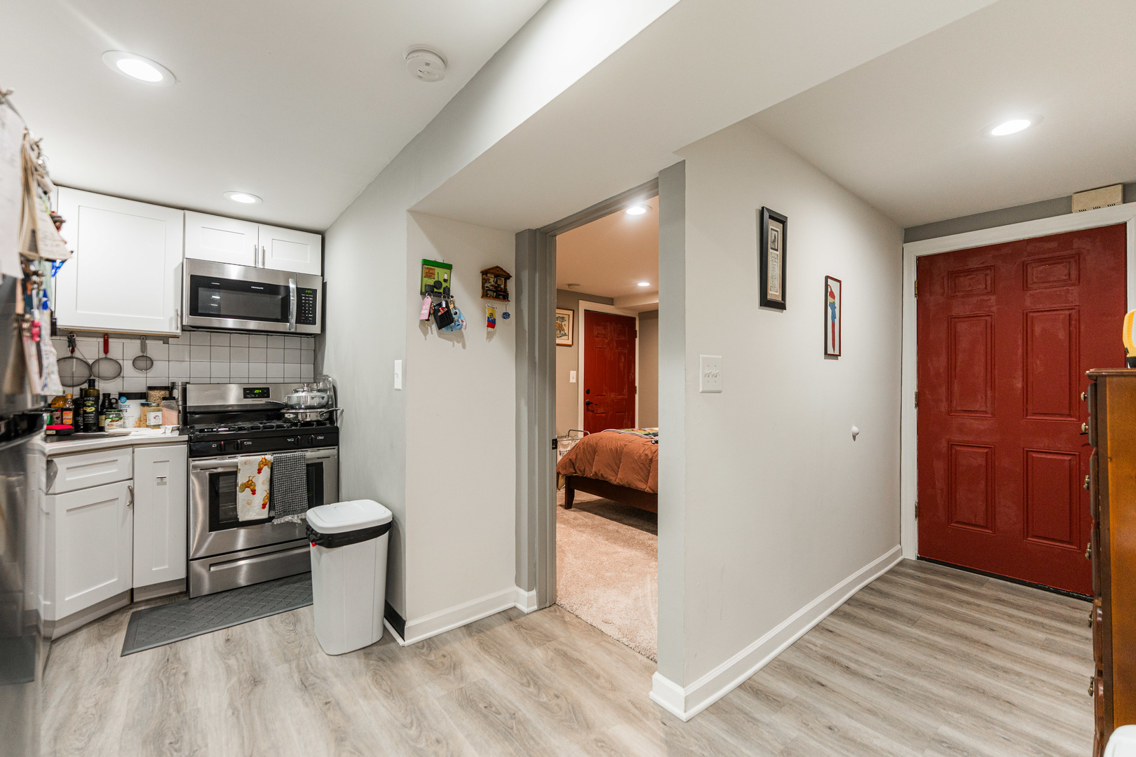 6117 N Washtenaw Avenue, Chicago, IL 60659