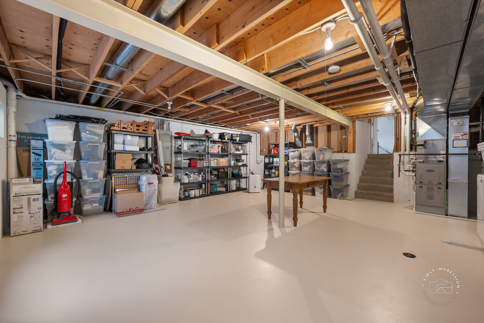 2512 Leach Drive, Naperville, IL 60564