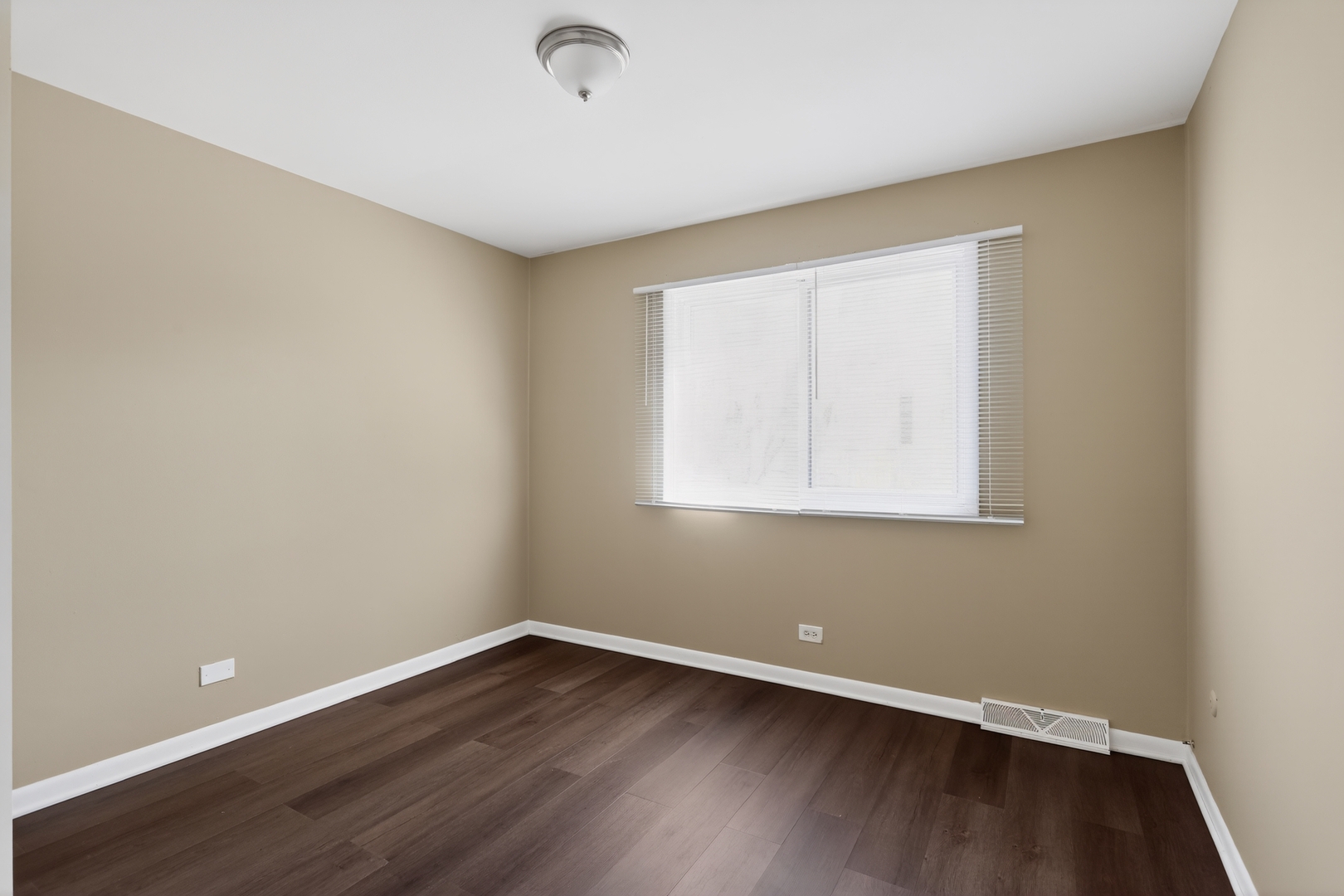 193 Jeffrey Lane, Bolingbrook, IL 60440