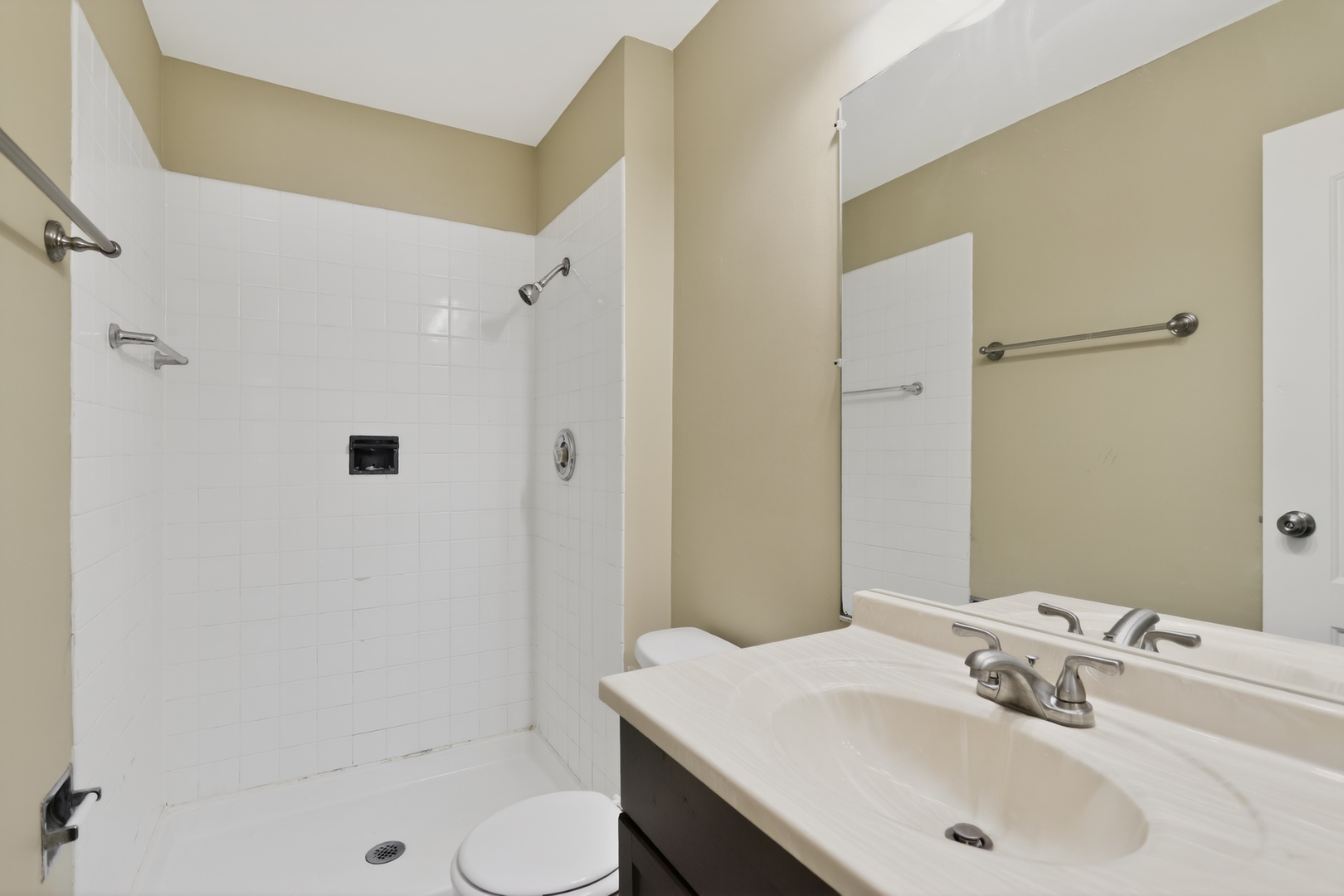 193 Jeffrey Lane, Bolingbrook, IL 60440