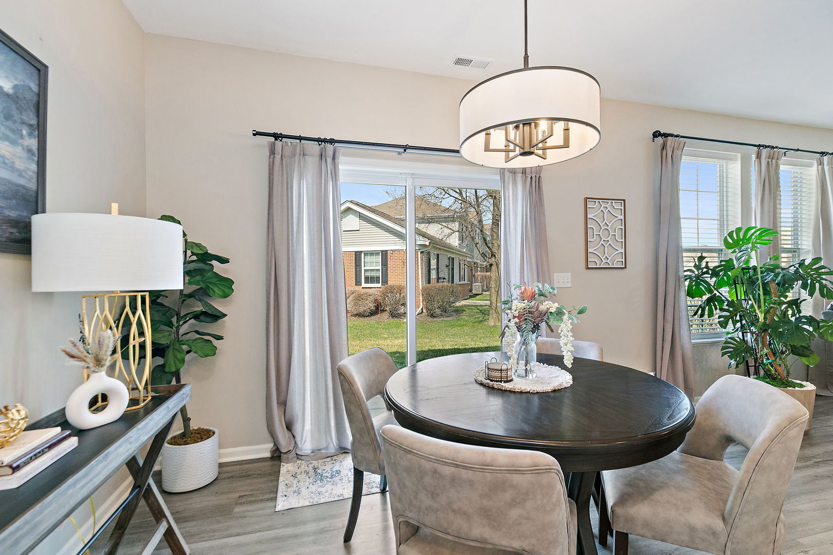 1204 Draper Road, McHenry, IL 60050