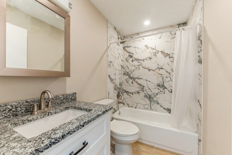 751 S Dwyer Avenue #D, Arlington Heights, IL 60005