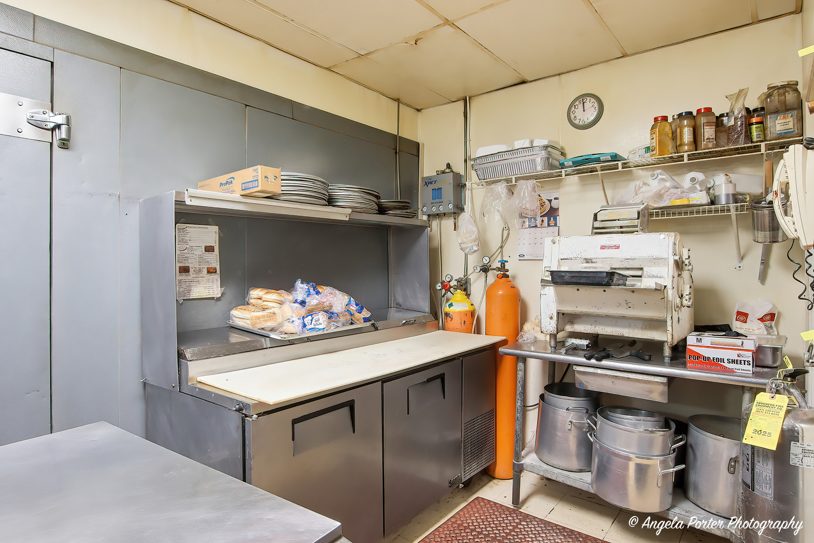 955 E 173 Route, Antioch, IL 60002