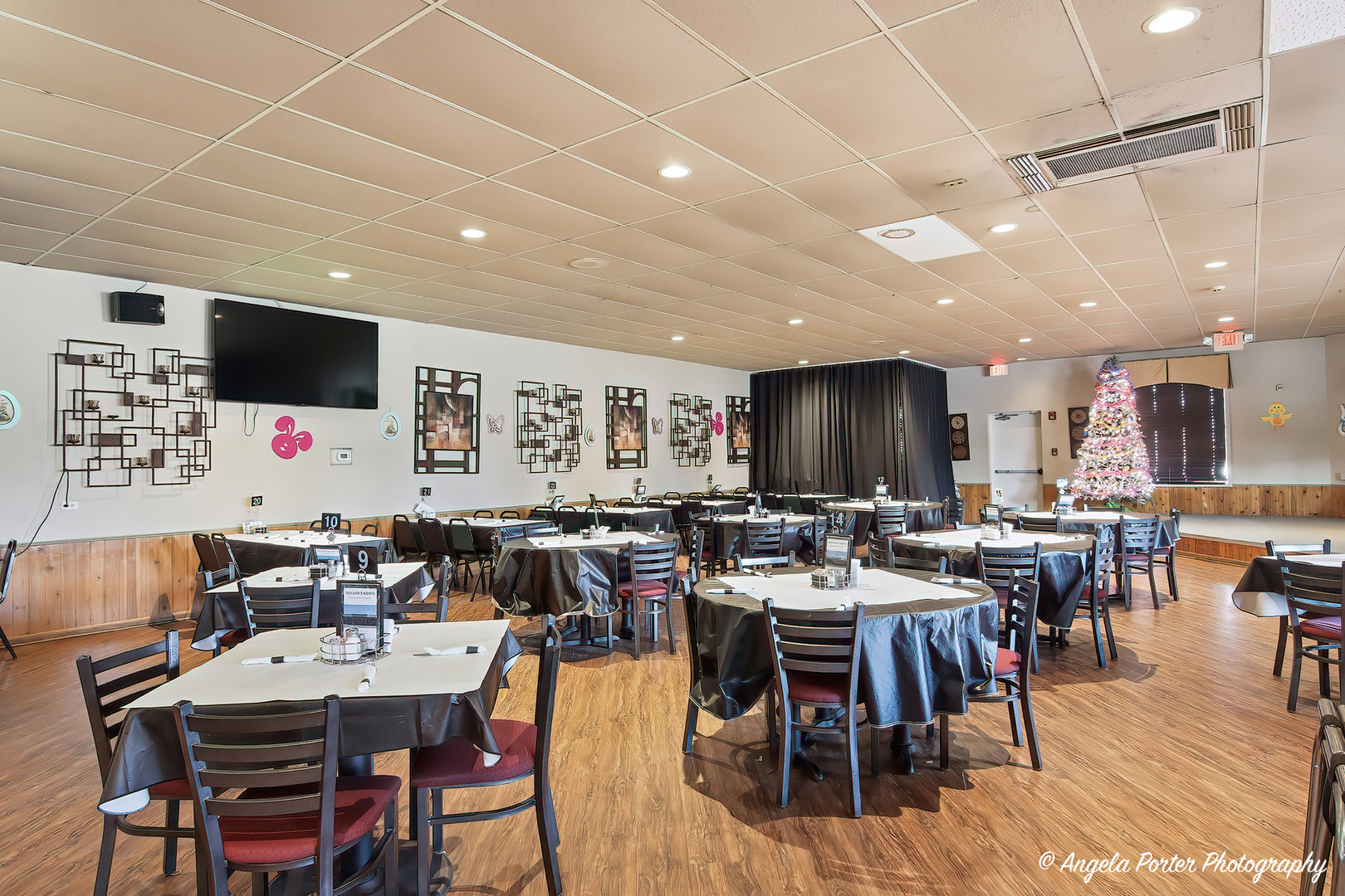 955 E 173 Route, Antioch, IL 60002