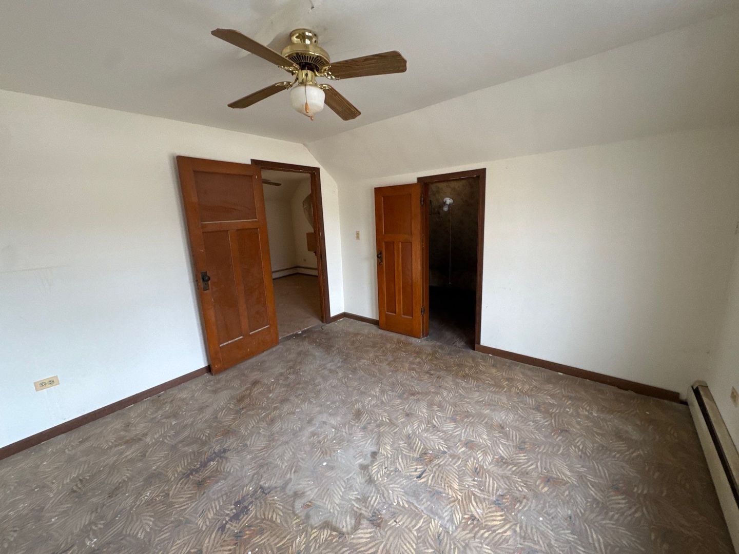 1115 Wadsworth Avenue, North Chicago, IL 60064