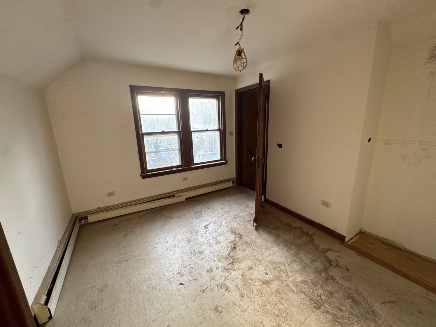 1115 Wadsworth Avenue, North Chicago, IL 60064