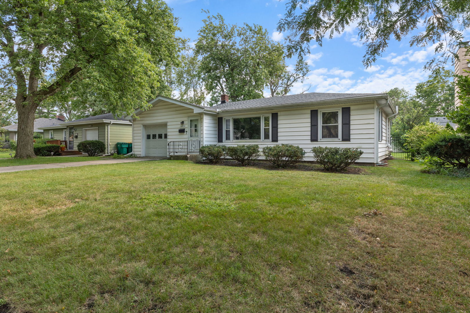 1206 Campbell Street, Joliet, IL 60435