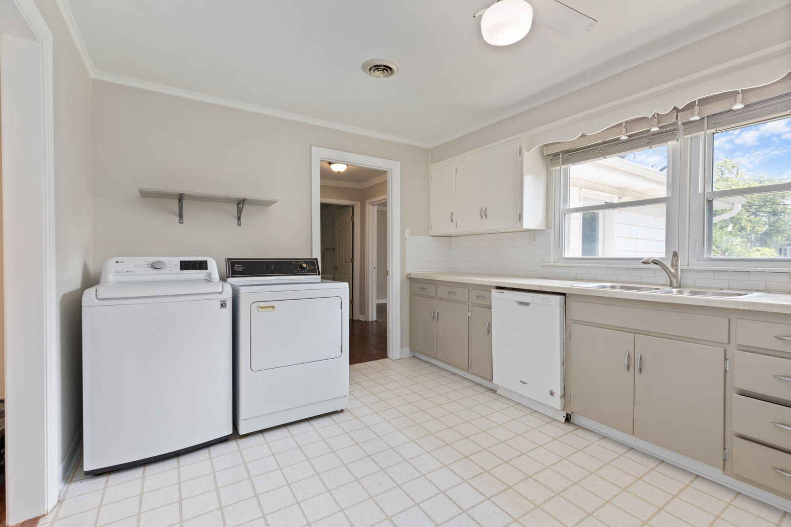 1206 Campbell Street, Joliet, IL 60435