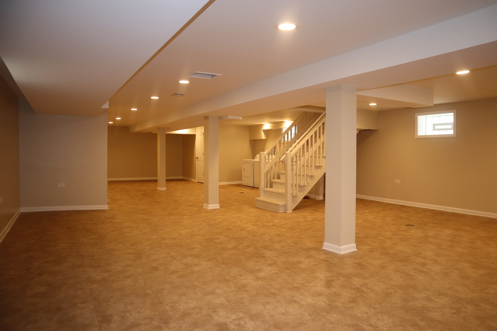 3112 W 101st Place, Evergreen Park, IL 60805