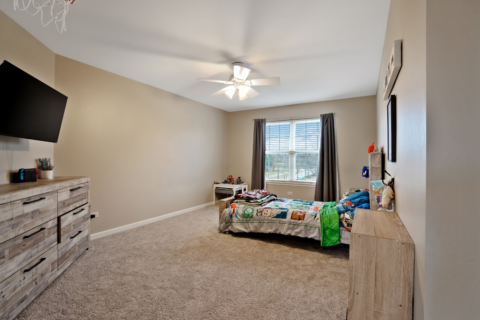 25947 Campbell Lane, Plainfield, IL 60585