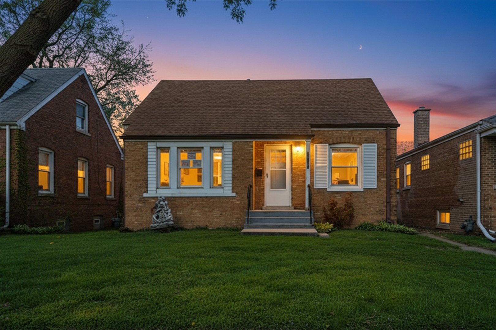 14104 S Clark Street, Riverdale, IL 60827