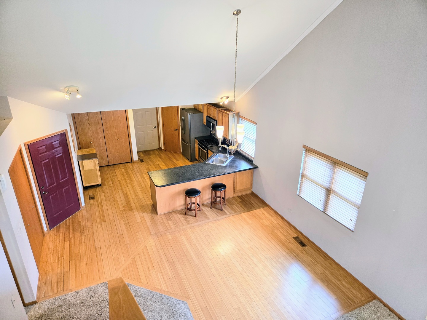 130 S McGinty Street, Diamond, IL 60416