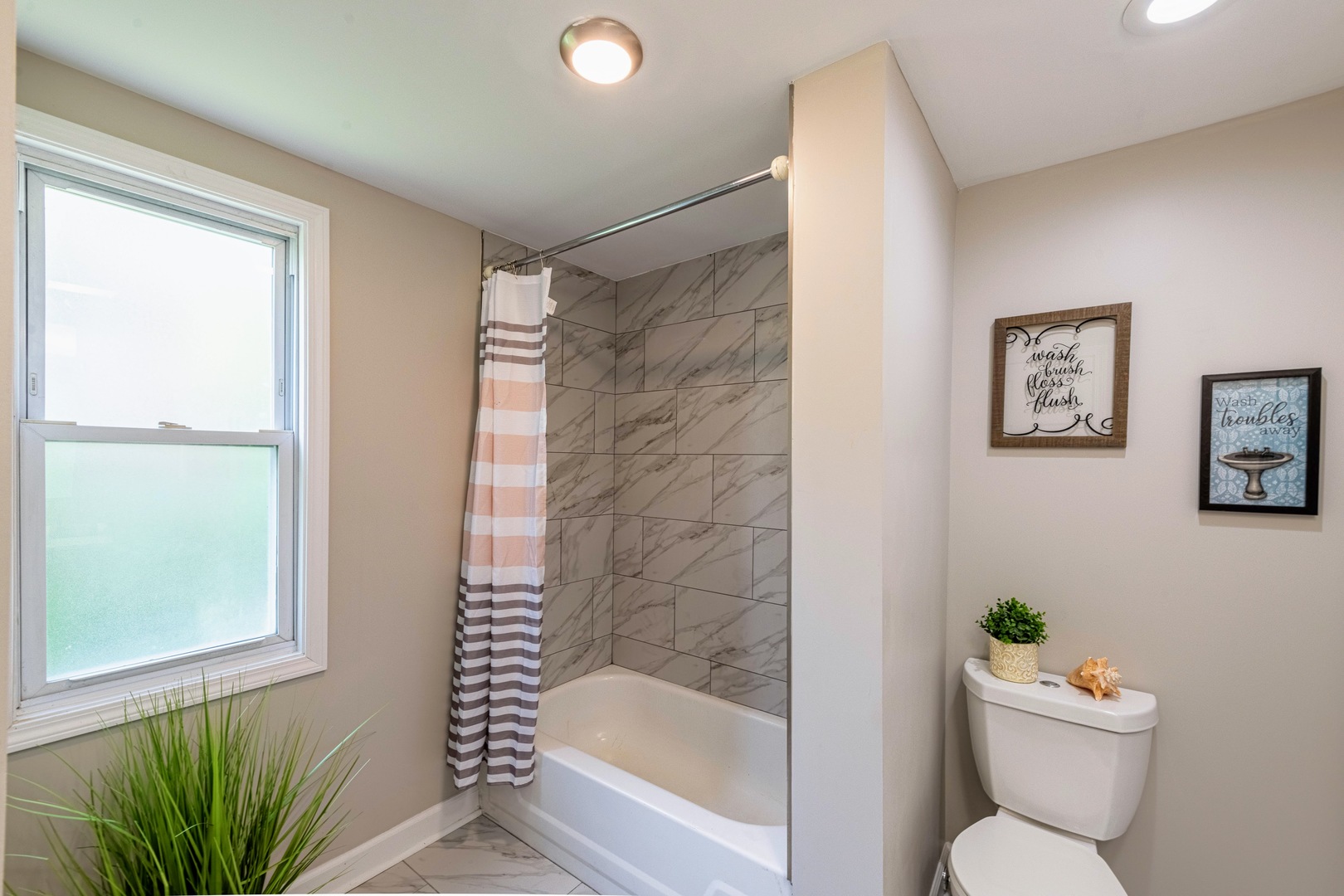 Brookfield, IL 60513