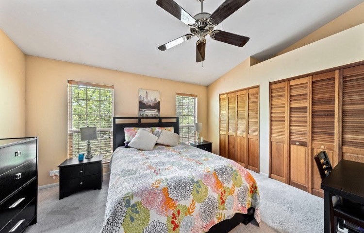 1273 Cranbrook Drive, Schaumburg, IL 60193