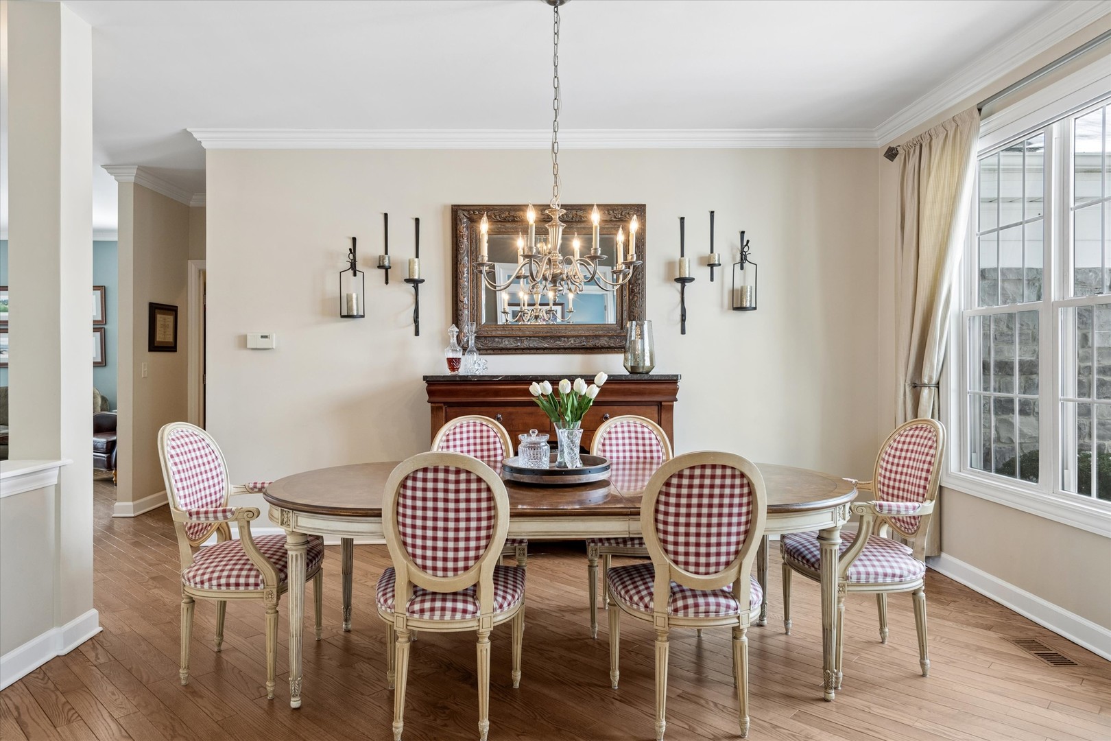 711 Foxmoor Lane, Lake Zurich, IL 60047