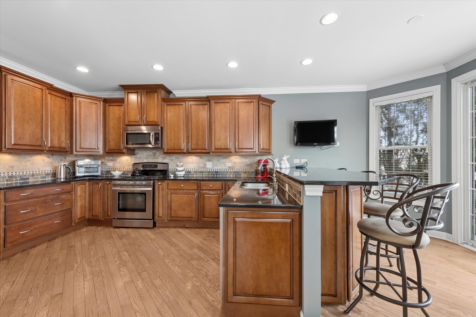 711 Foxmoor Lane, Lake Zurich, IL 60047