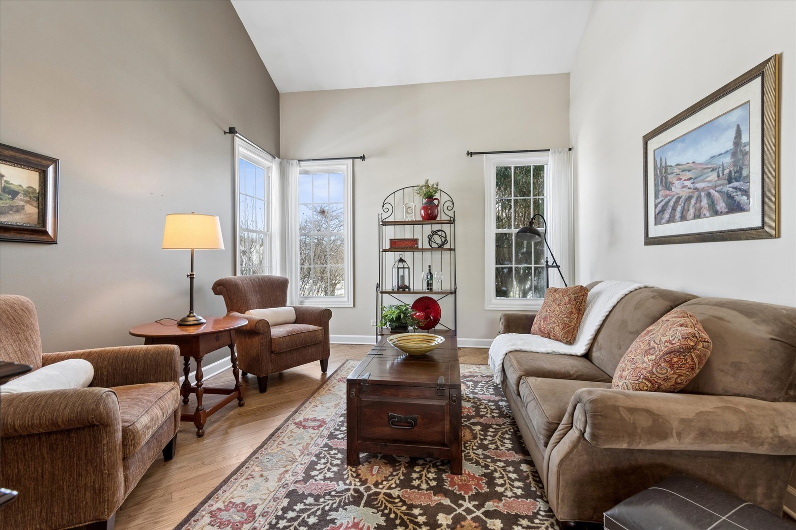 711 Foxmoor Lane, Lake Zurich, IL 60047