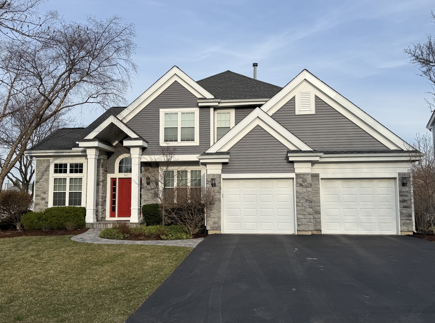 711 Foxmoor Lane, Lake Zurich, IL 60047