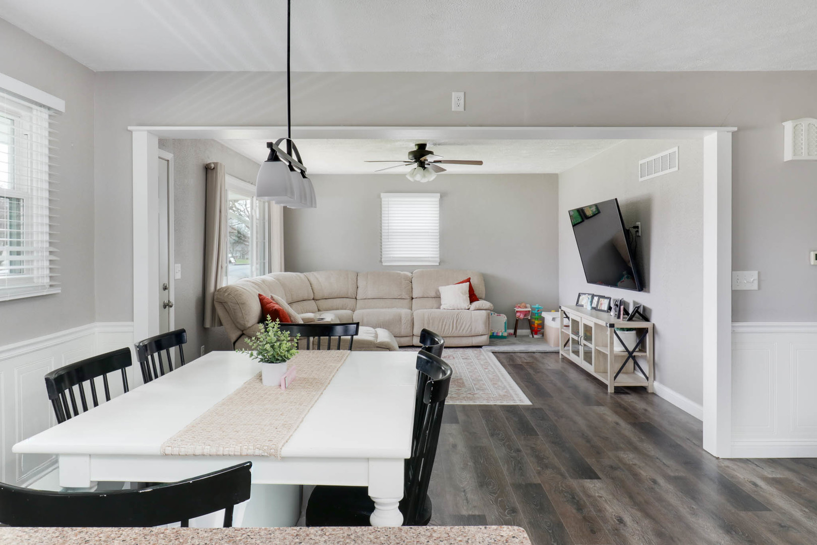 313 S School Street, Minier, IL 61759