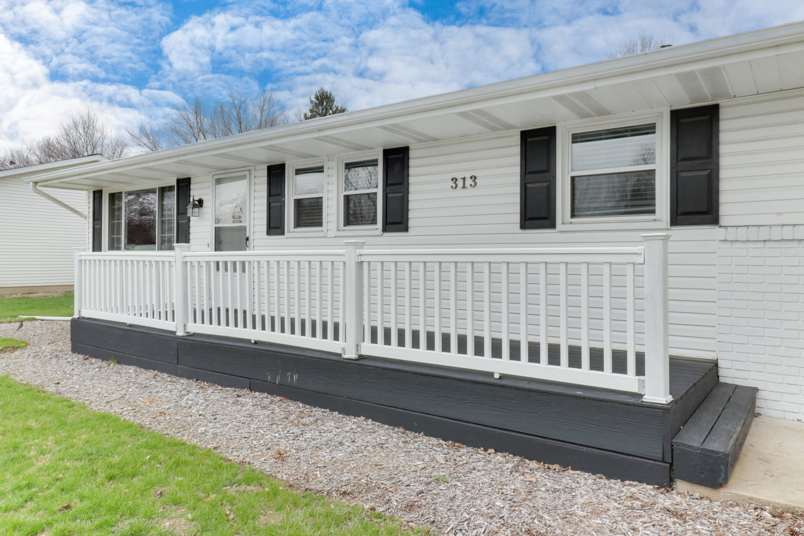 313 S School Street, Minier, IL 61759