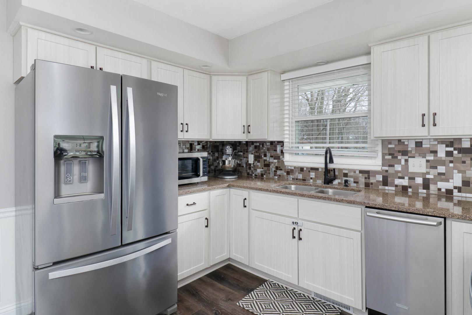 313 S School Street, Minier, IL 61759