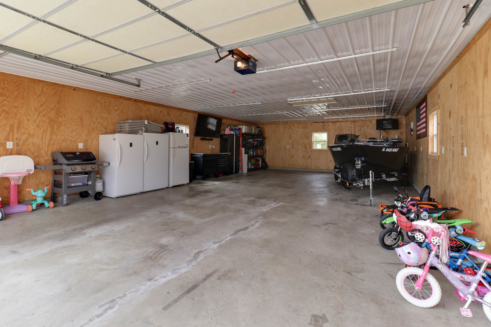 313 S School Street, Minier, IL 61759