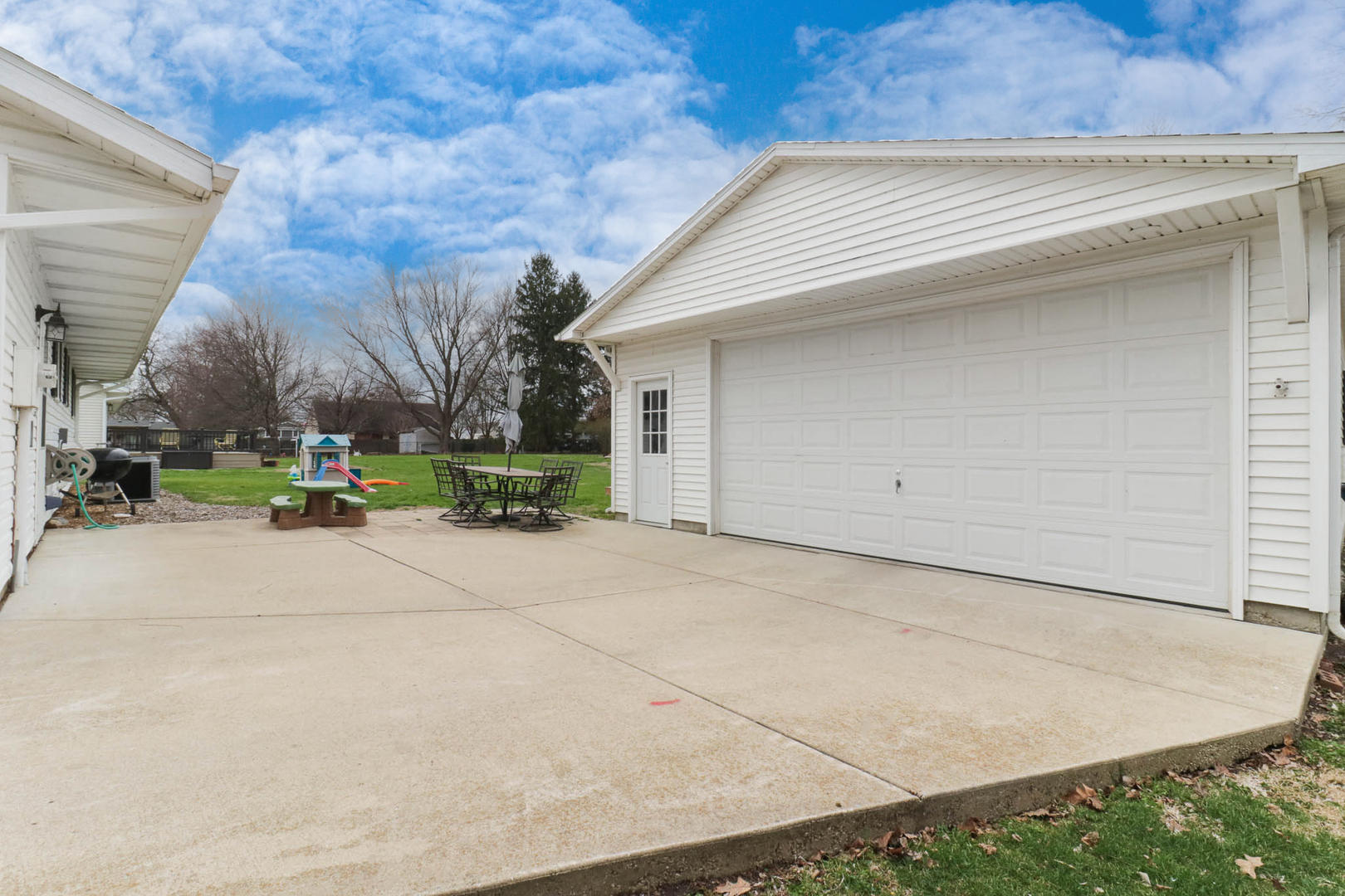 313 S School Street, Minier, IL 61759