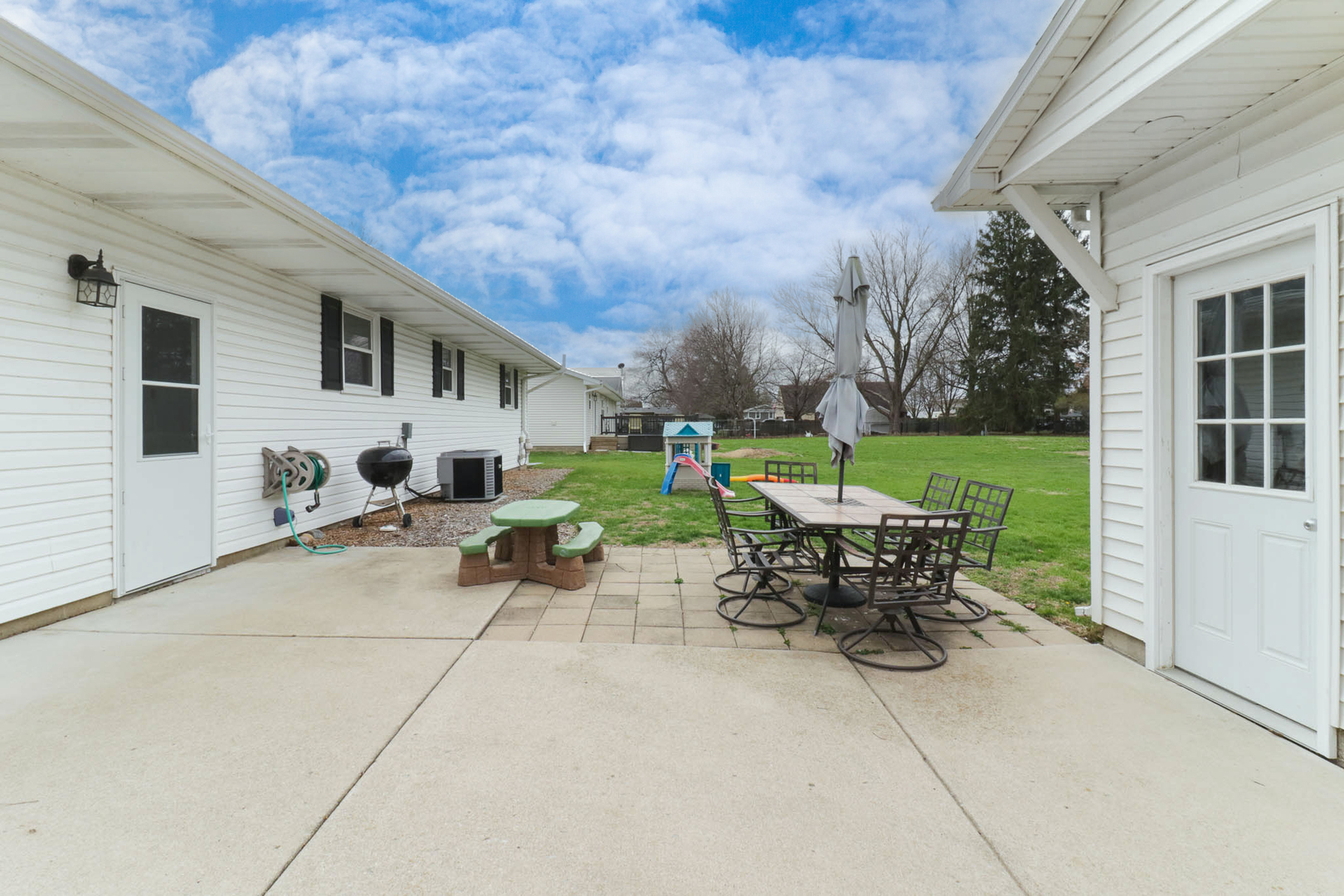 313 S School Street, Minier, IL 61759