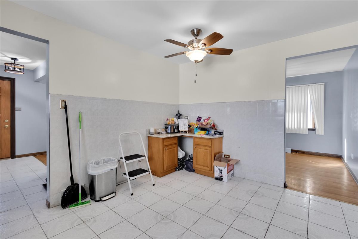 4530 Butterfield Road, Hillside, IL 60162