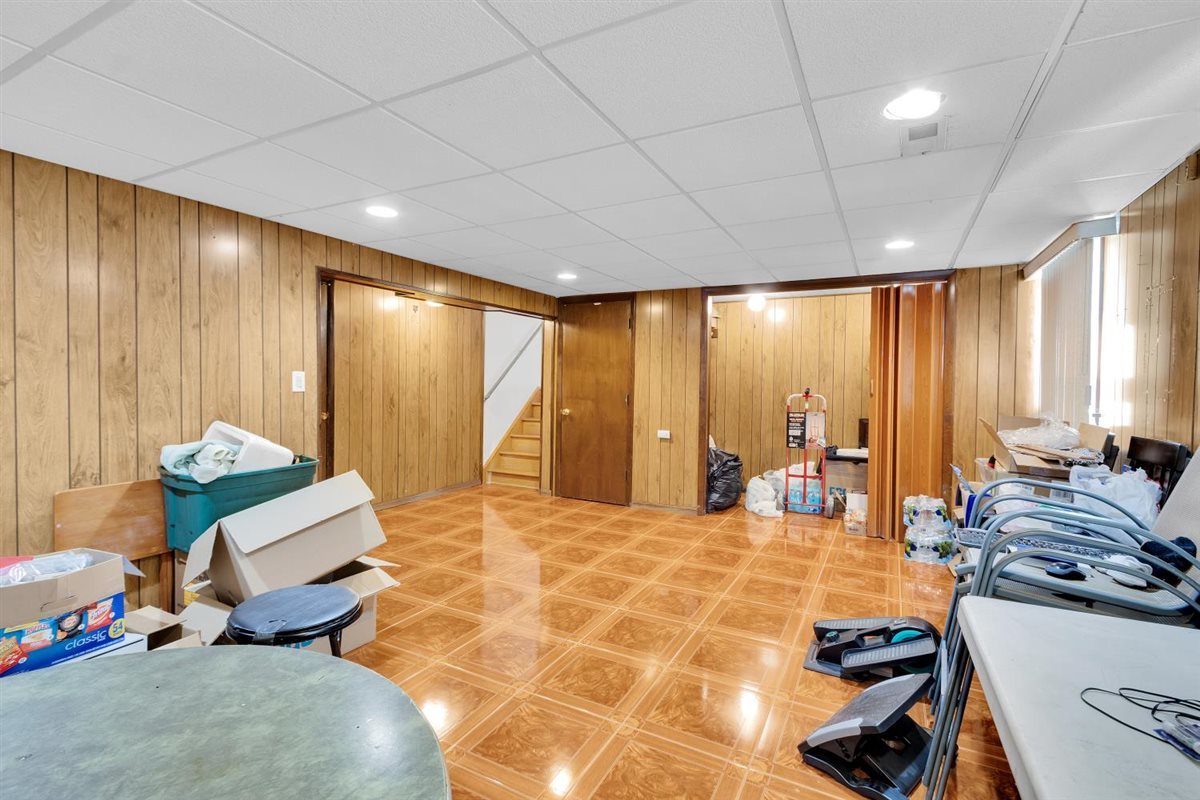 4530 Butterfield Road, Hillside, IL 60162