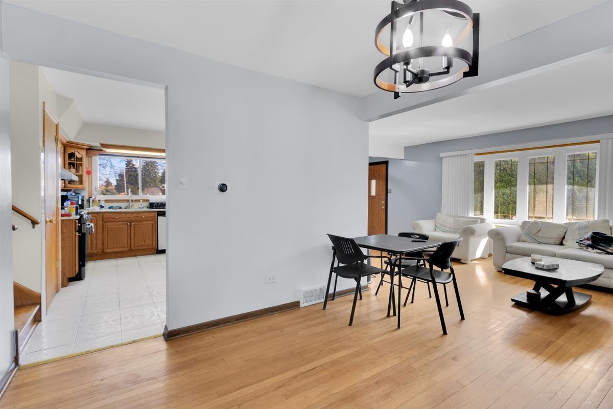 4530 Butterfield Road, Hillside, IL 60162