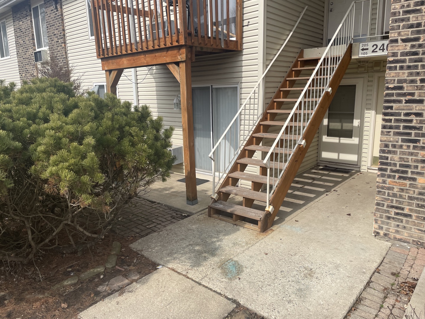 2400 light Road #105, Oswego, IL 60543