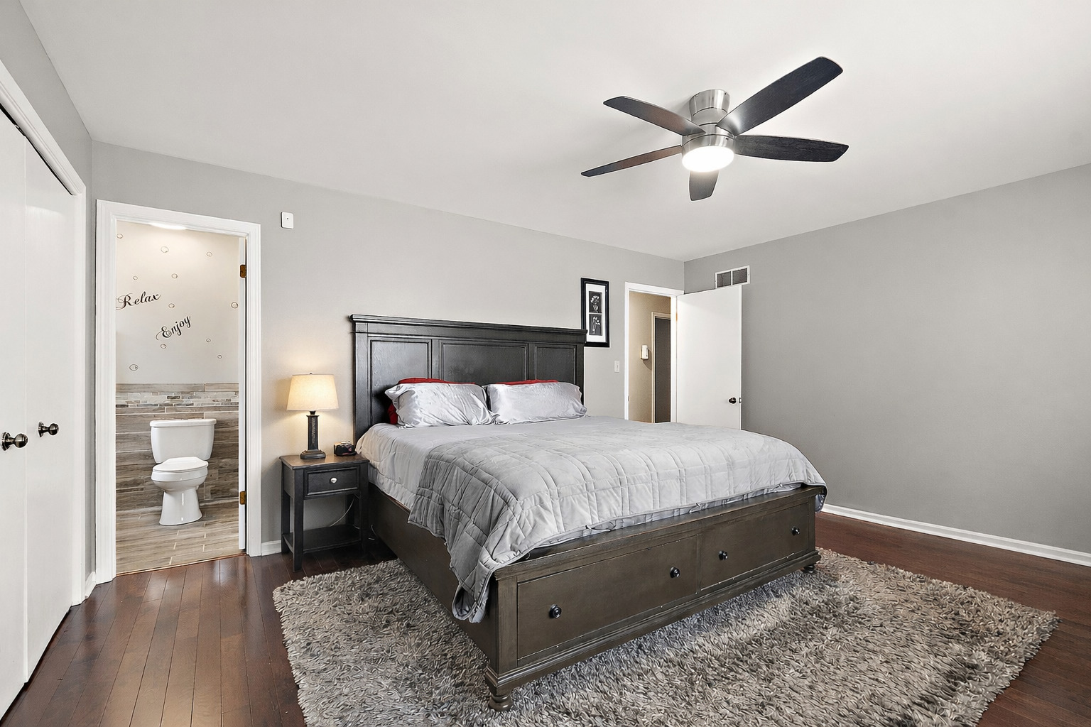 18311 Holland Road, Lansing, IL 60438