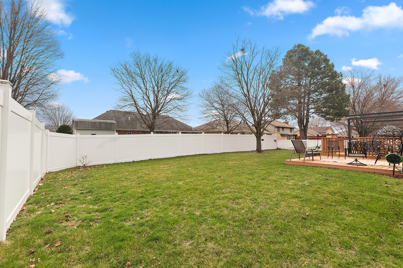 18311 Holland Road, Lansing, IL 60438