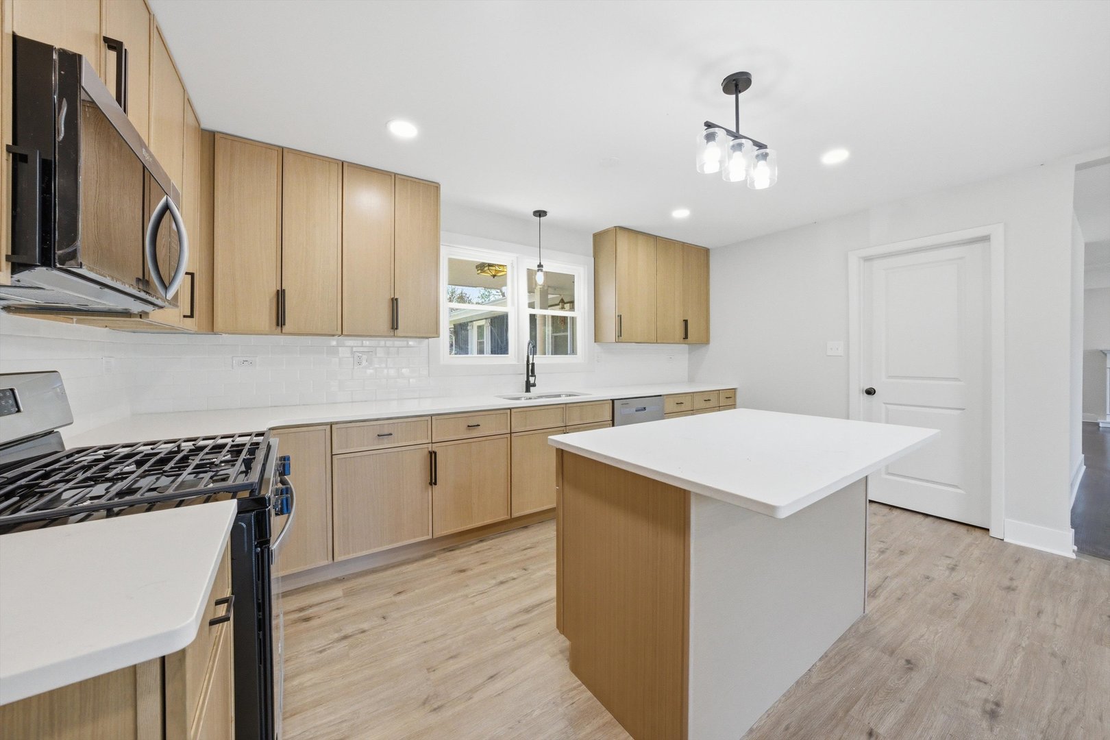 1271 Edmonds Avenue, New Lenox, IL 60451