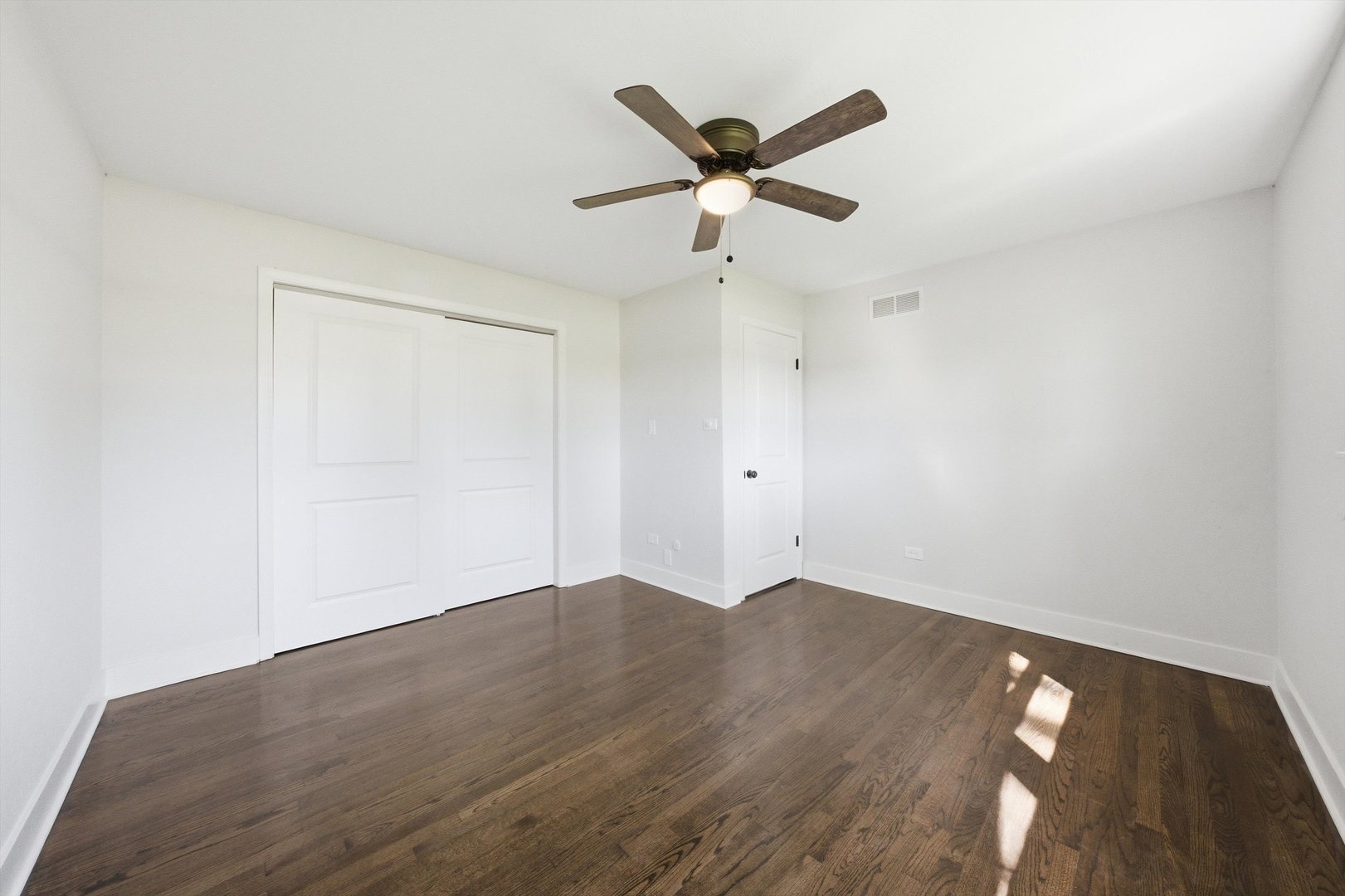 1271 Edmonds Avenue, New Lenox, IL 60451