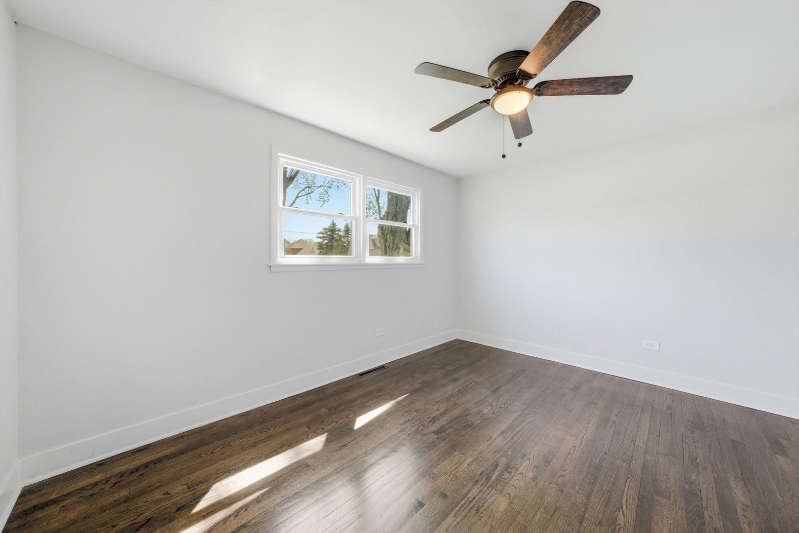 1271 Edmonds Avenue, New Lenox, IL 60451