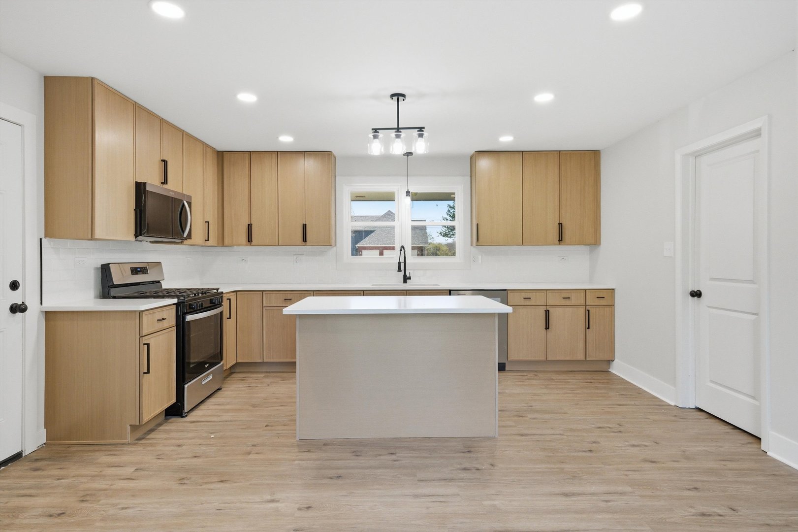 1271 Edmonds Avenue, New Lenox, IL 60451