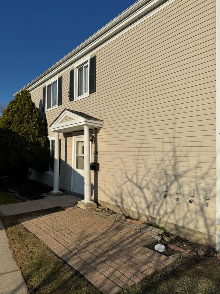 1485 Quaker Lane #116D, Prospect Heights, IL 60070