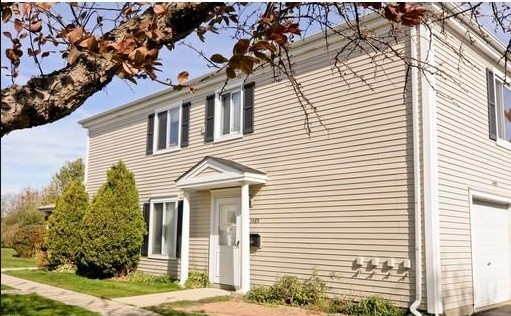 1485 Quaker Lane #116D, Prospect Heights, IL 60070