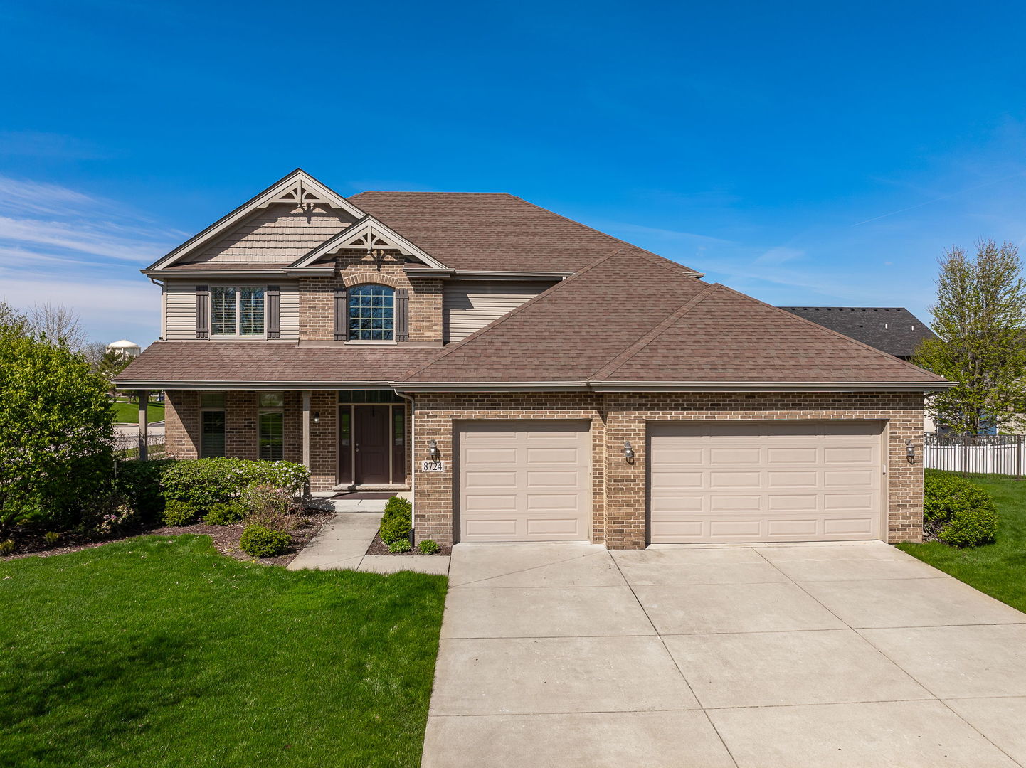 8724 Coventry Drive, Woodridge, IL 60517