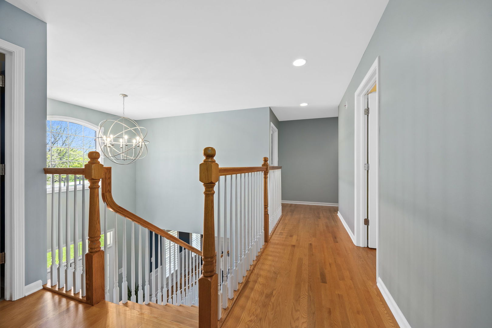 8724 Coventry Drive, Woodridge, IL 60517