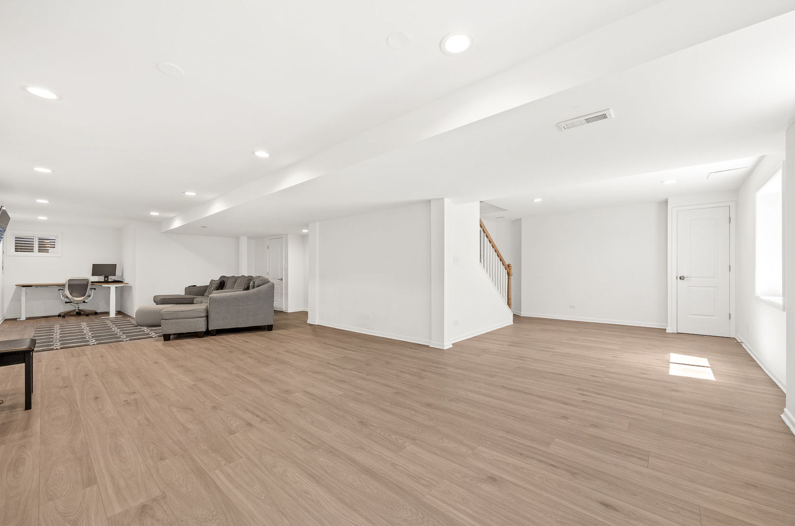 8724 Coventry Drive, Woodridge, IL 60517