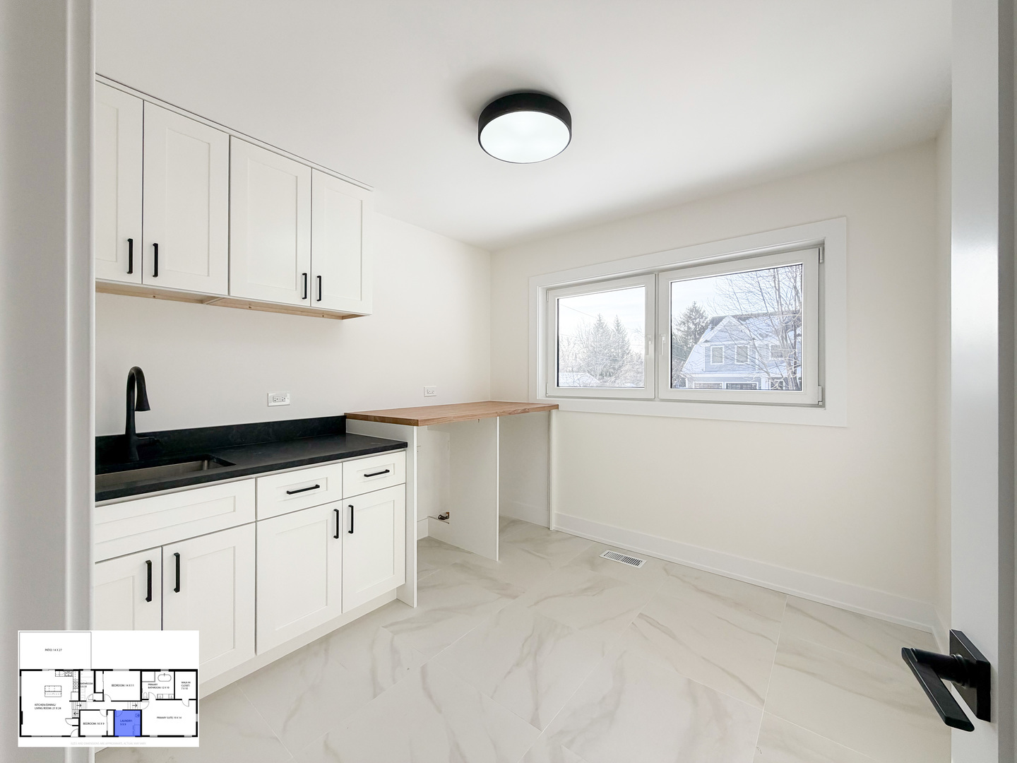 703 N Gibbons Avenue, Arlington Heights, IL 60004