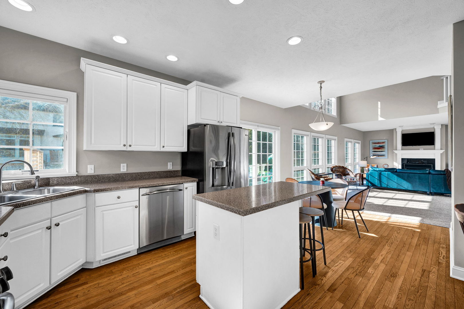 2106 Foxtail Road, Bloomington, IL 61704