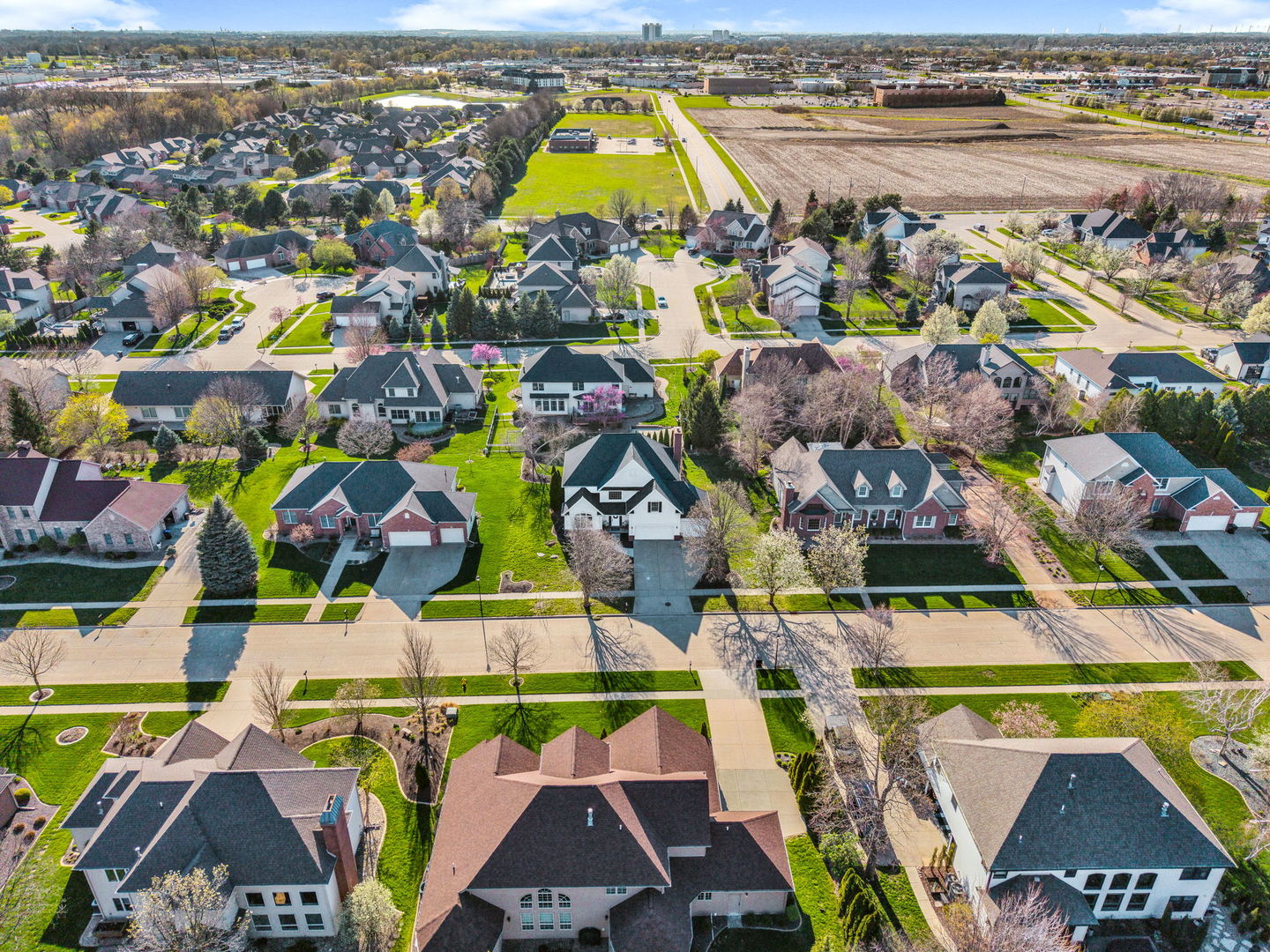 2106 Foxtail Road, Bloomington, IL 61704