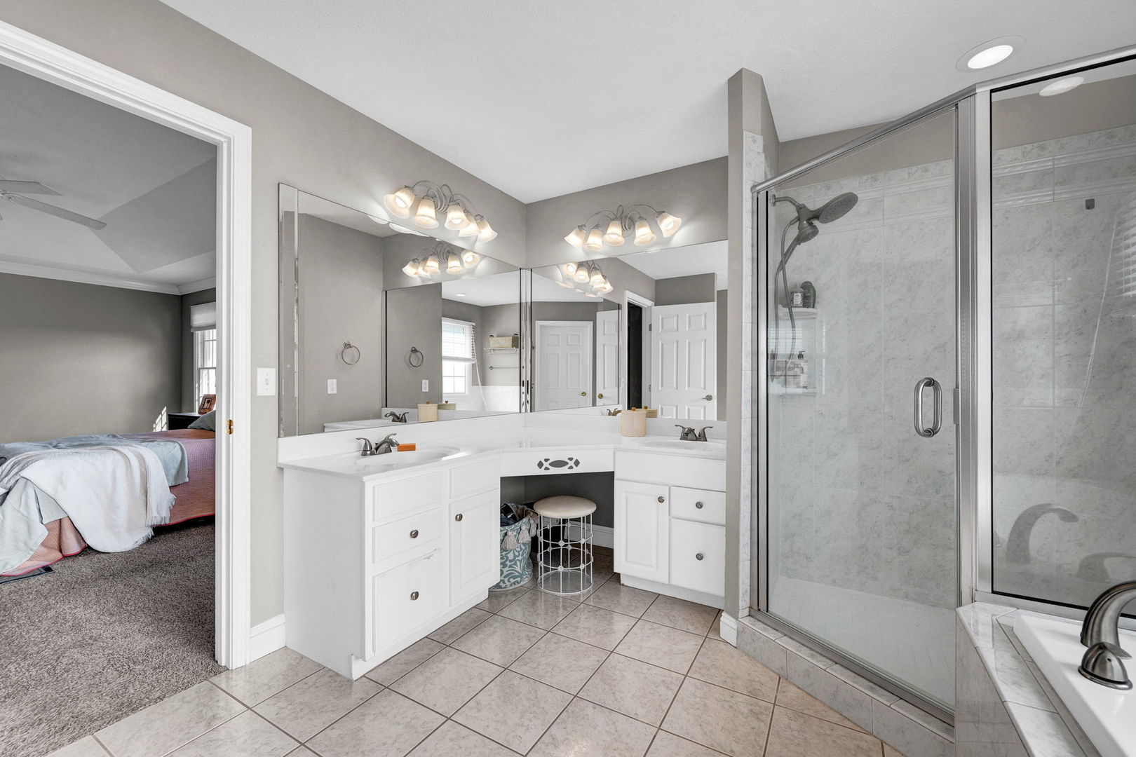 2106 Foxtail Road, Bloomington, IL 61704