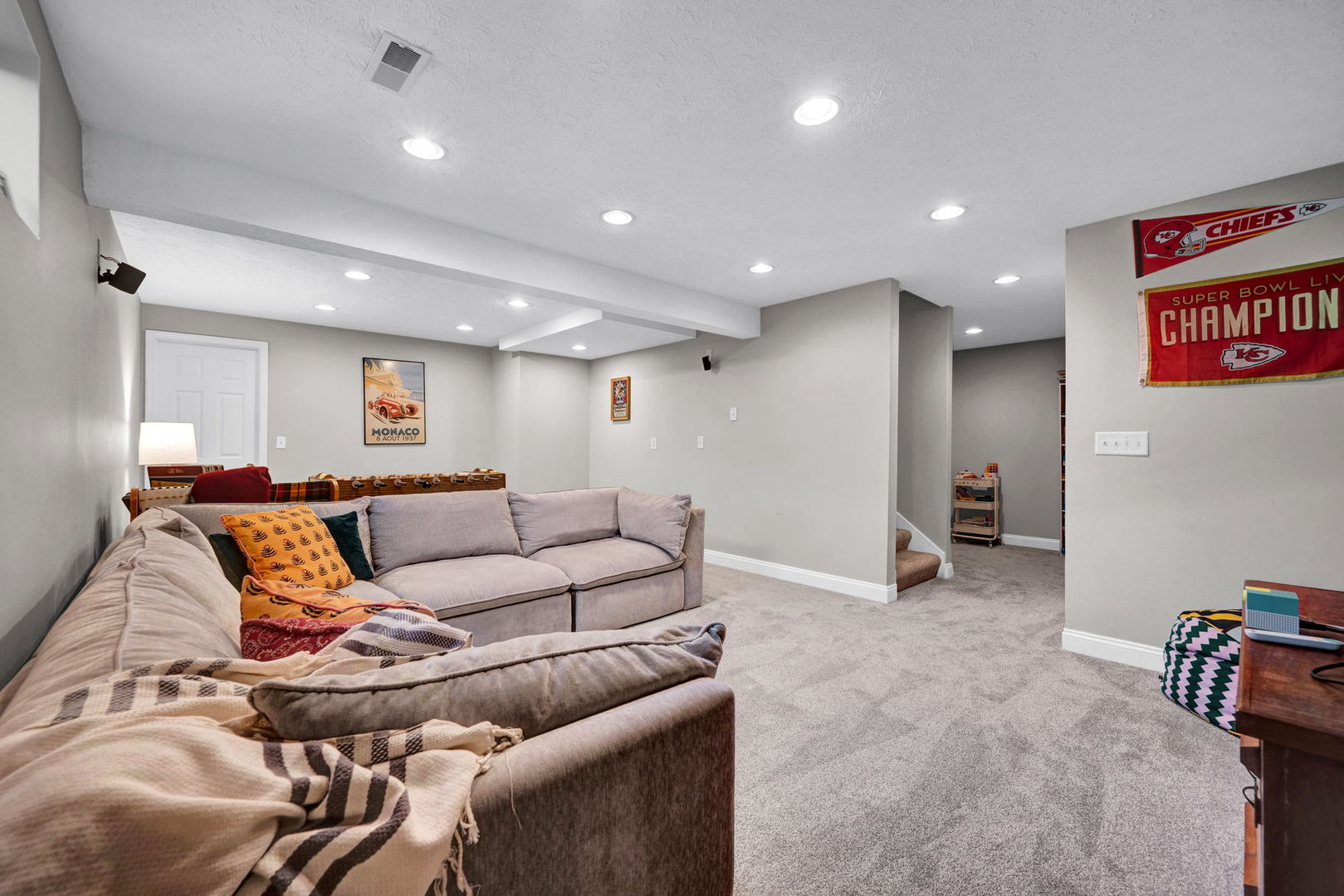 2106 Foxtail Road, Bloomington, IL 61704